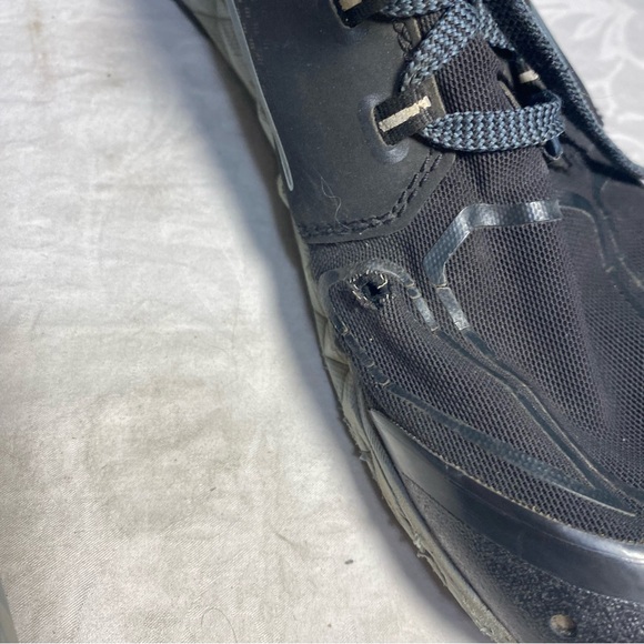 Altra Women’s Superior 4.5 Size 8 Black and Blue Pre Owned See Photos Shoes - Picture 10 of 16